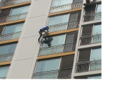 부산시 사하구 괴정동 자유3차2세대 실리콘 시공 현장